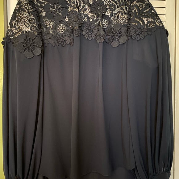 Oscar de la Renta Navy Floral Lace Top - Picture 3 of 4